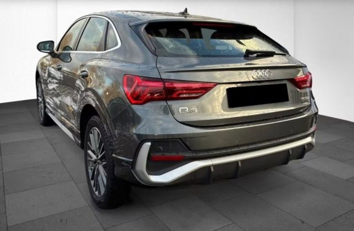Audi Q3 Sportback 35 TDI quattro S tronic S line edition (4)