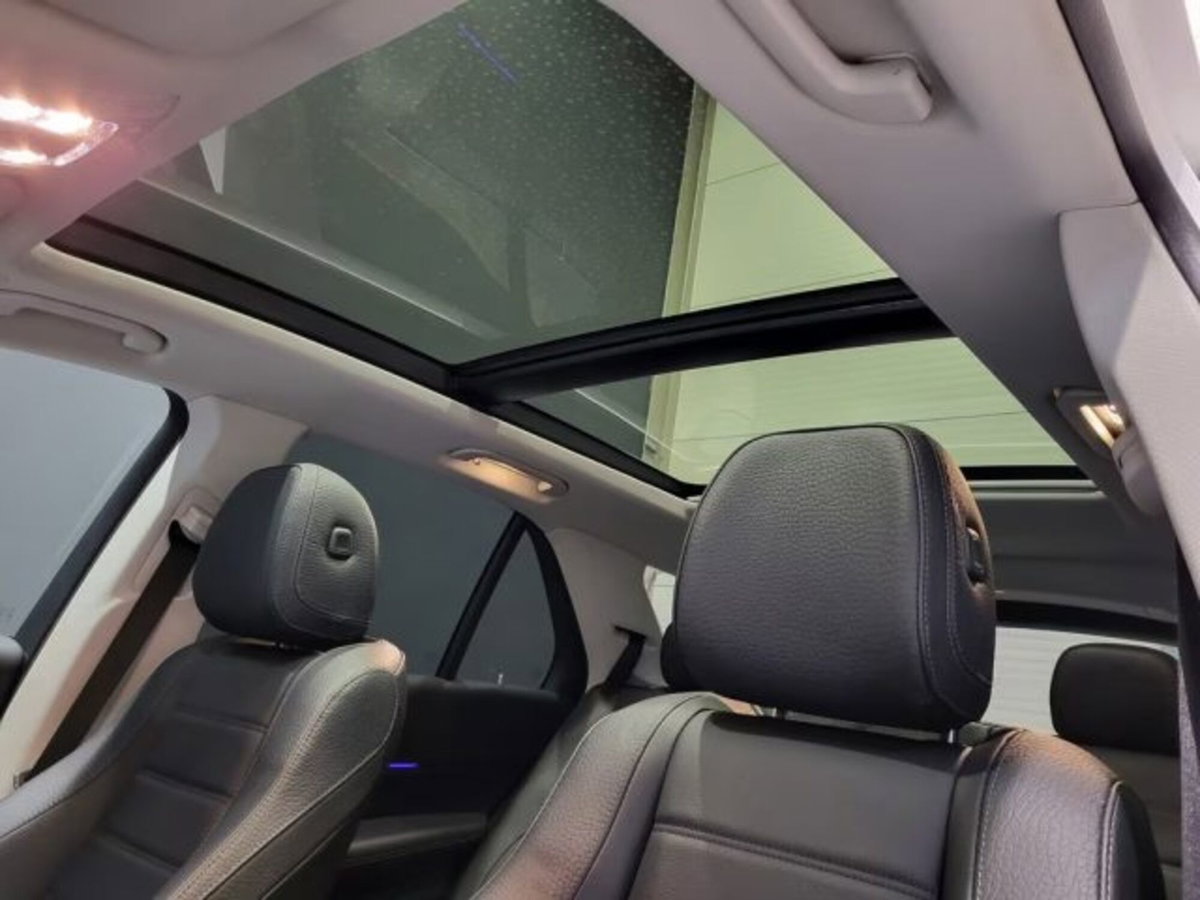 Mercedes-Benz GLE SUV 300 d 4Matic Premium Plus (8)