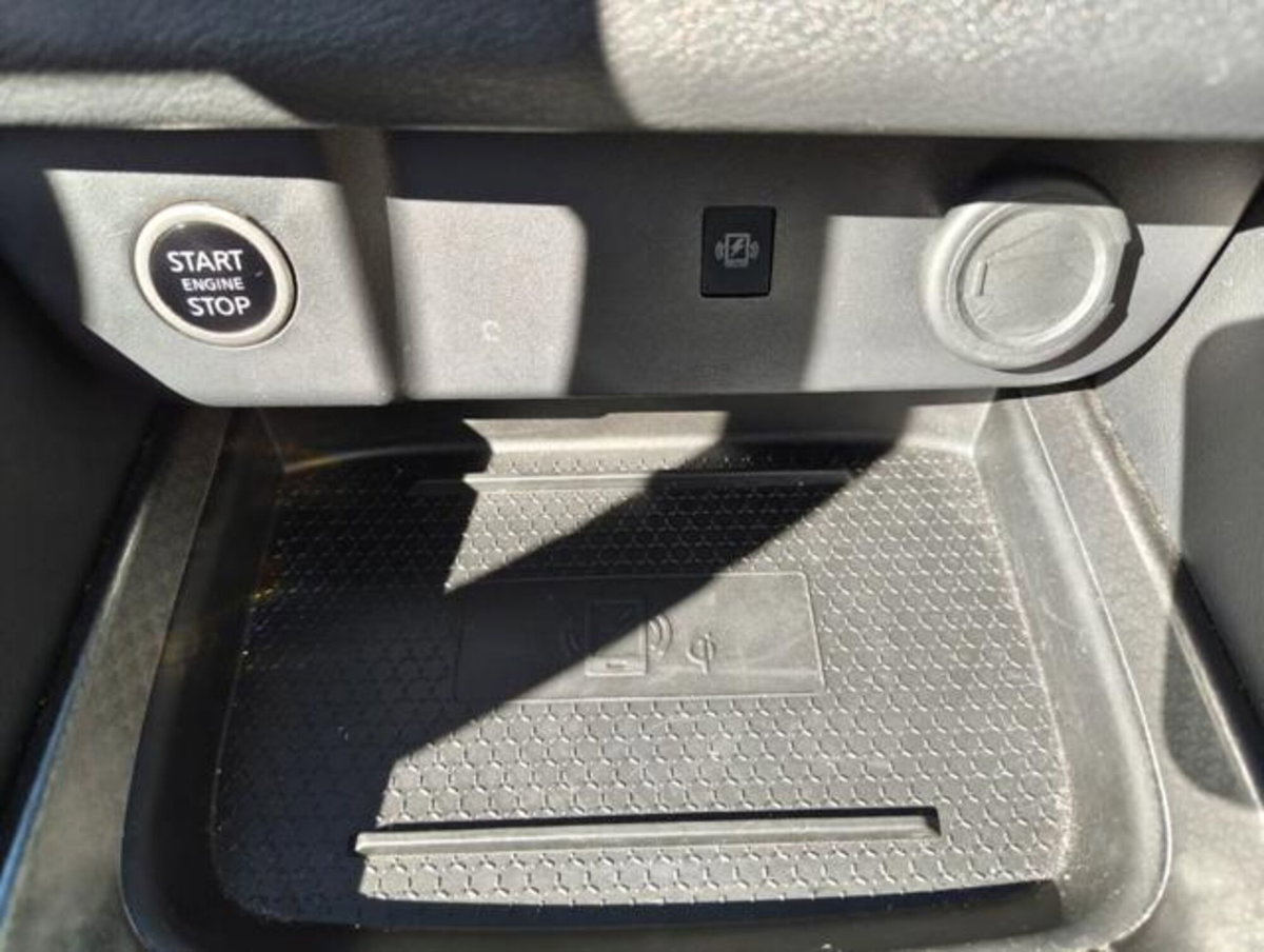 Nissan Qashqai MHEV 158 CV Xtronic N-Style (7)