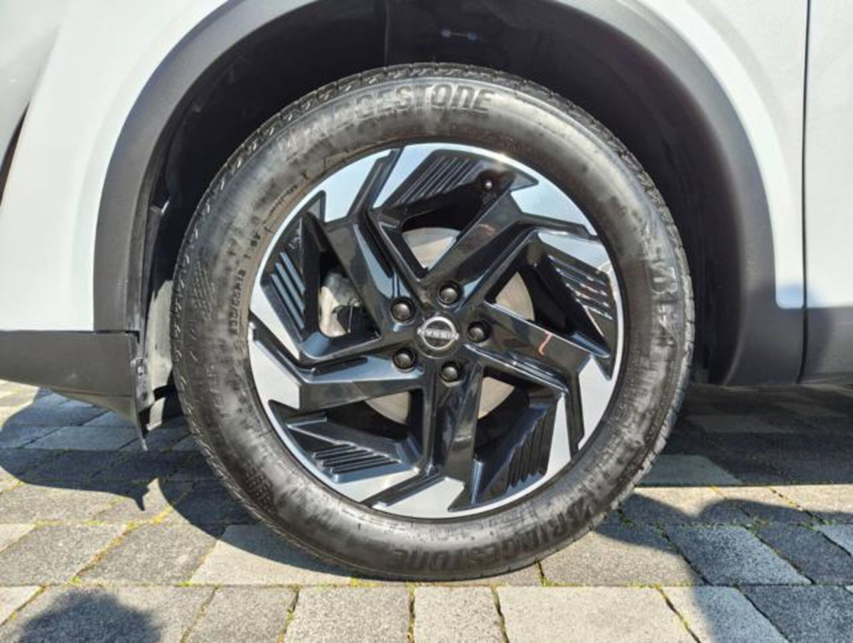 Nissan Qashqai 1.3 mhev N-Connecta 4wd 158cv xtronic (12)