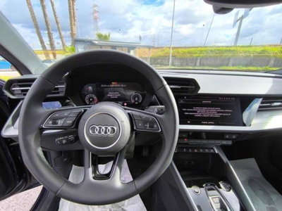 Audi A3 Sportback 35 TFSI S tronic Business Advanced (14)