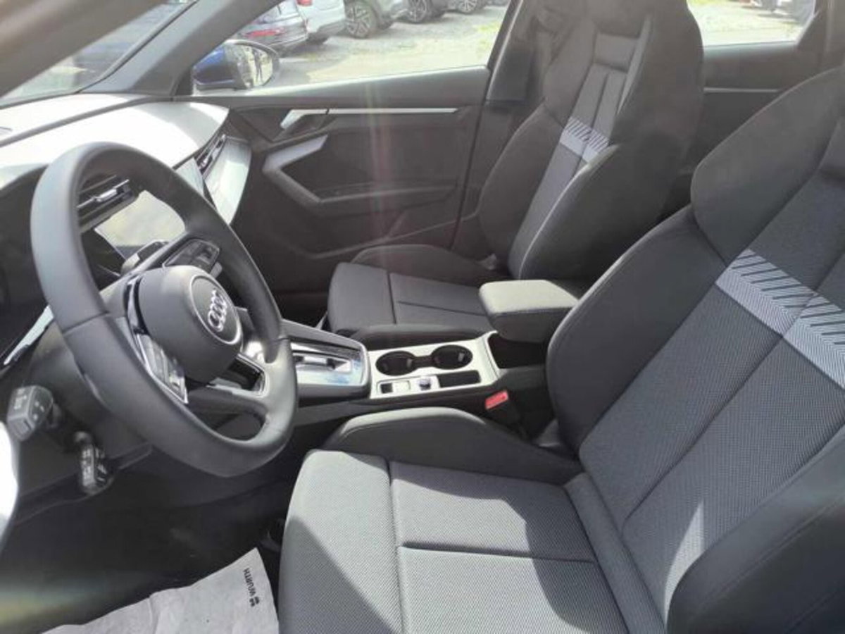 Audi A3 Sportback 35 TFSI S tronic Business Advanced (15)