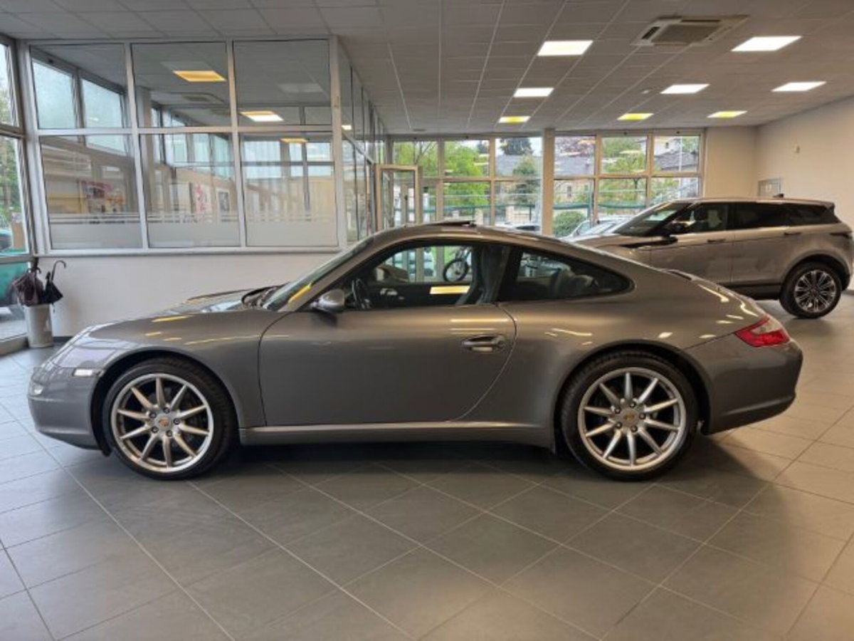 Porsche 911 Coupé Carrera 4 (6)