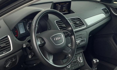 Audi Q3 2.0 TDI quattro Advanced (4)