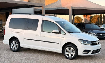 Volkswagen Caddy 2.0 TDI 102 CV DSG Maxi (3)
