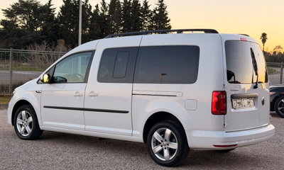 Volkswagen Caddy 2.0 TDI 102 CV DSG Maxi (5)