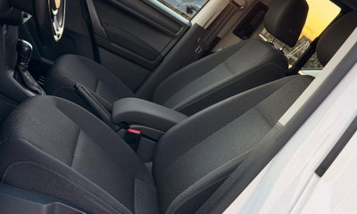 Volkswagen Caddy 2.0 TDI 102 CV DSG Maxi (7)