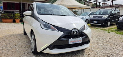 Toyota Aygo 1.0 VVT-i 69 CV 5 porte x-play usata
