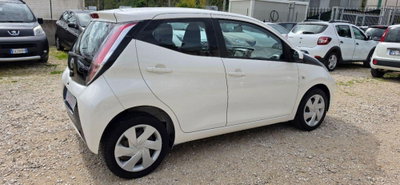 Toyota Aygo 1.0 VVT-i 69 CV 5 porte x-play (7)