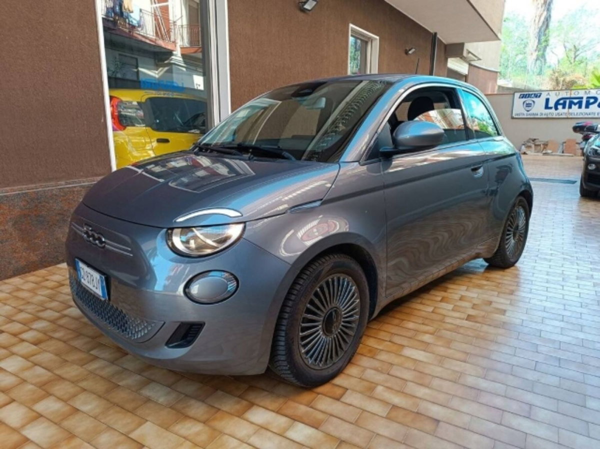 Fiat 500 Cabrio 42 kWh (8)