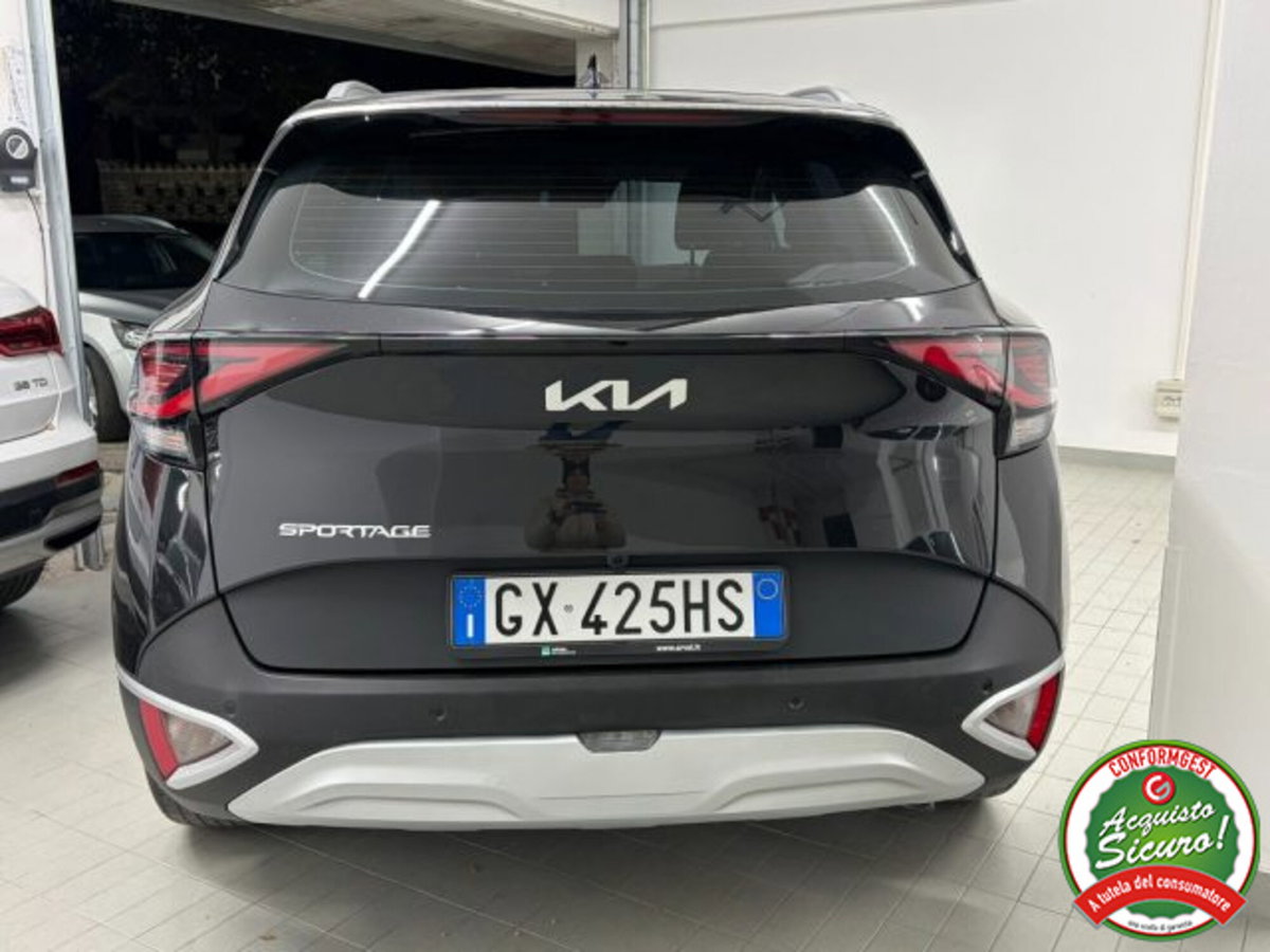 Kia Sportage 1.6 crdi mhev Business dct (3)