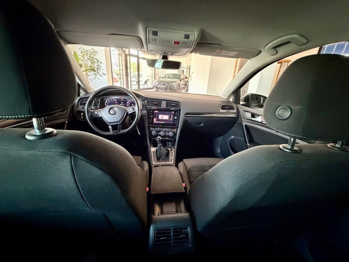 Volkswagen Golf Variant 1.5 TSI EVO ACT R-Line (13)