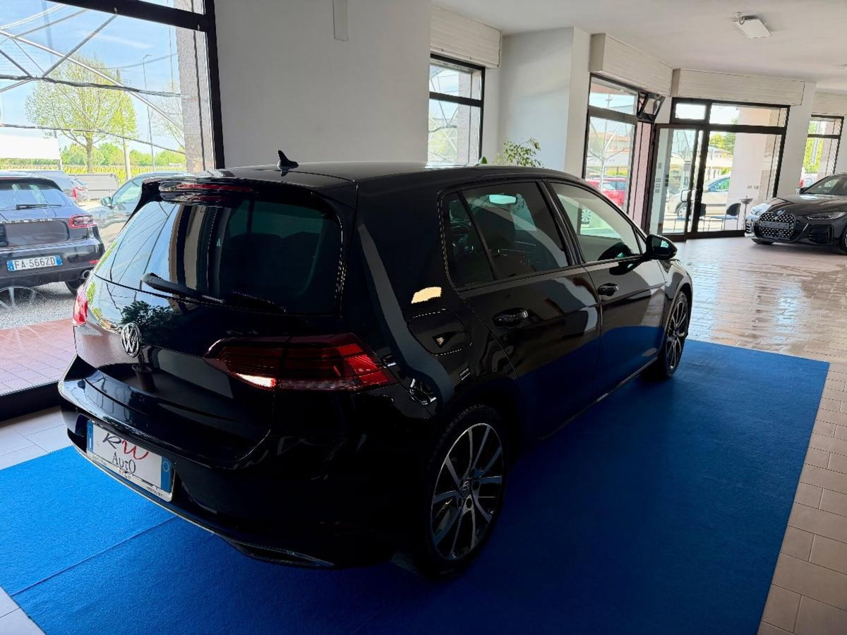 Volkswagen Golf Variant 1.5 TSI EVO ACT R-Line (5)