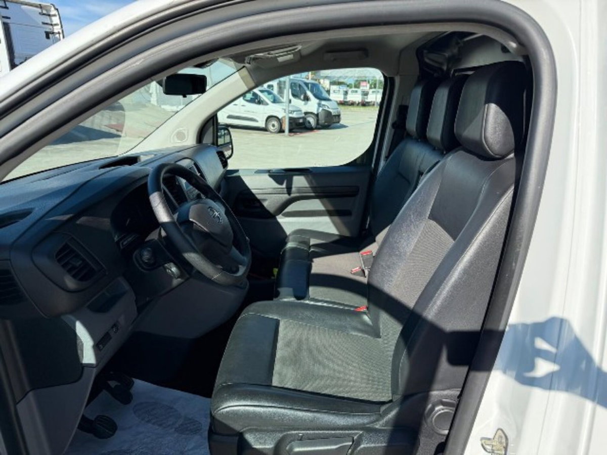 Opel Vivaro 1.5 Diesel 120CV S&S PL-SL-TN L (5)