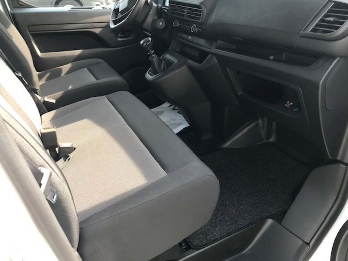 Opel Vivaro 2.0 Diesel 145CV S&S PL-SL-TN L (12)