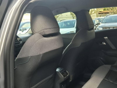 Citroen C4 BlueHDi 130 S&S EAT8 Feel Pack (9)