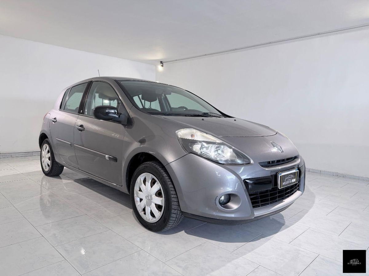 Renault Clio 1.2 16V 5 porte Dynamique