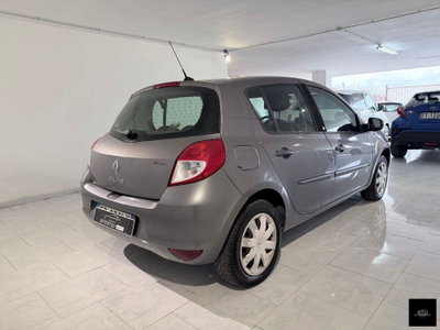 Renault Clio 1.2 16V 5 porte Dynamique (4)