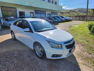 Chevrolet Cruze 1.8 5 porte LT GPL (8)