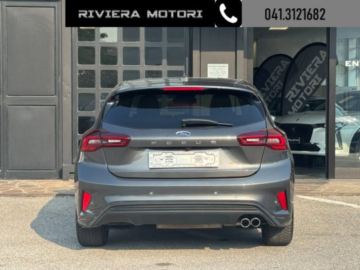 Ford Focus 1.0 EcoBoost Hybrid 125 CV Power. 5p. ST-Line Style (8)