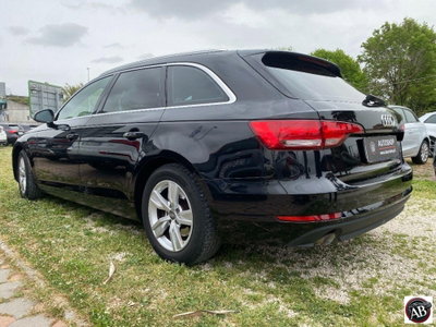 Audi A4 Avant 2.0 TDI 150 CV ultra (10)