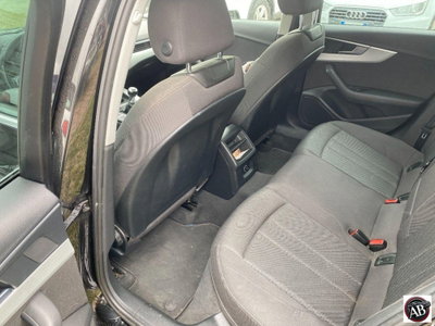 Audi A4 Avant 2.0 TDI 150 CV ultra (16)