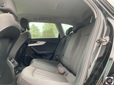 Audi A4 Avant 2.0 TDI 150 CV ultra (17)