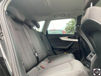 Audi A4 Avant 2.0 TDI 150 CV ultra (19)