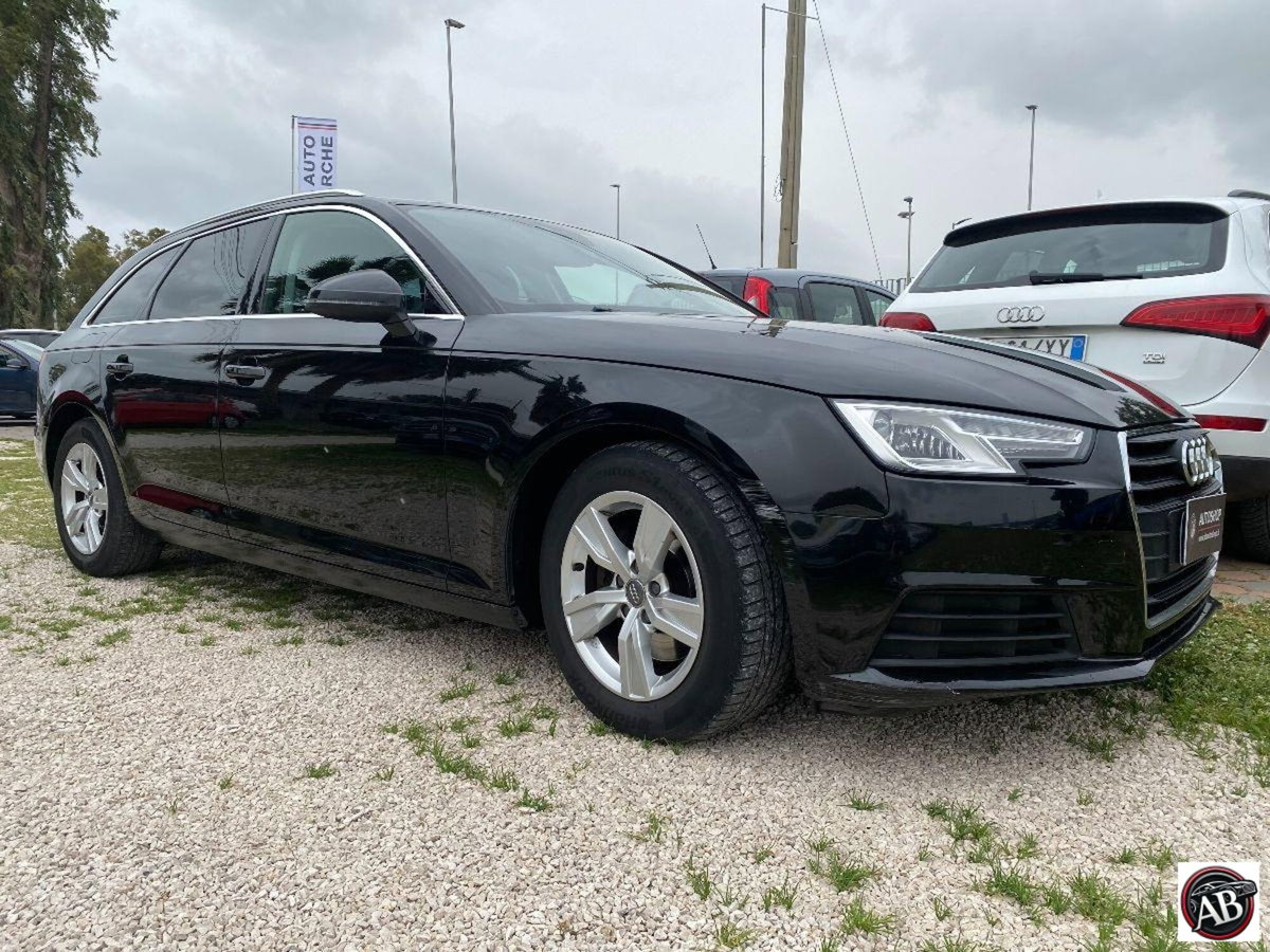 Audi A4 Avant 2.0 TDI 150 CV ultra (4)