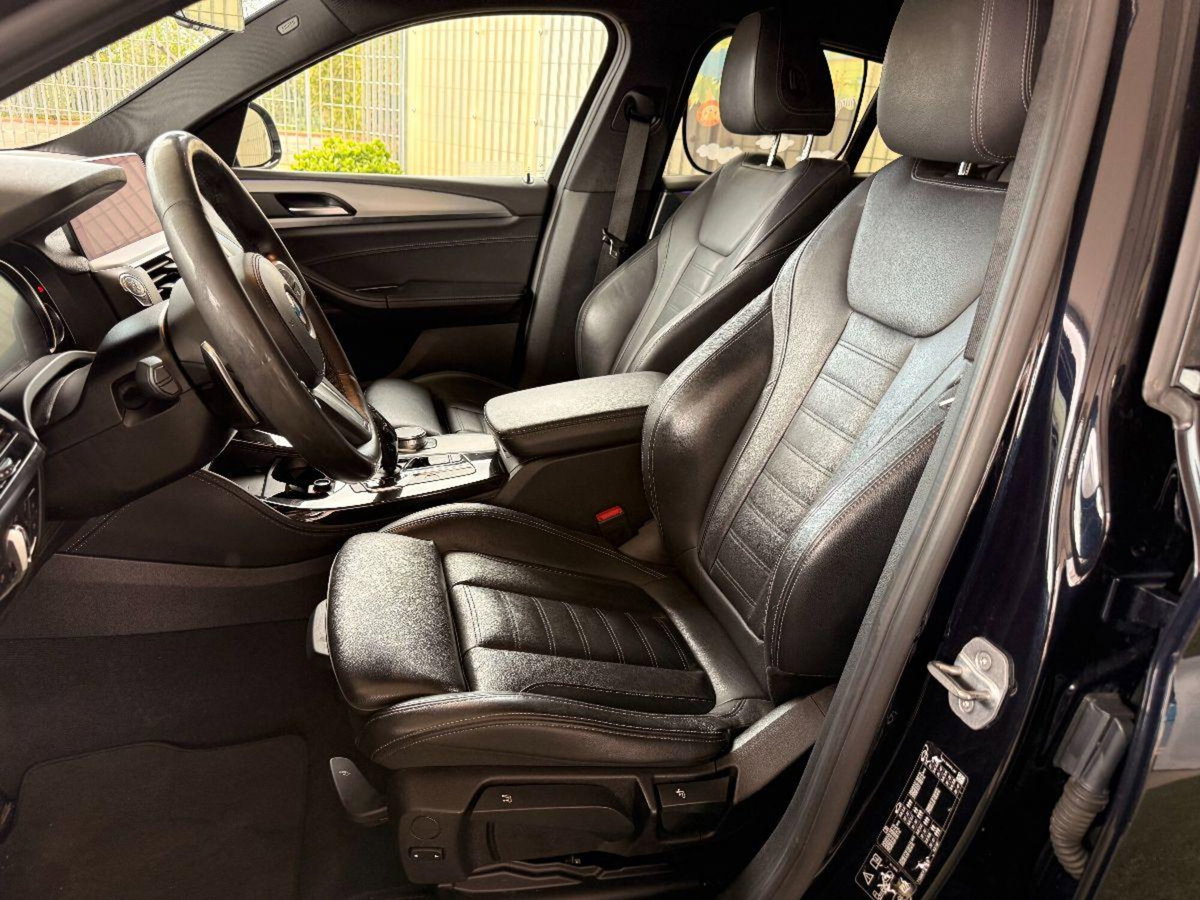 BMW X4 xDrive20d Msport (10)