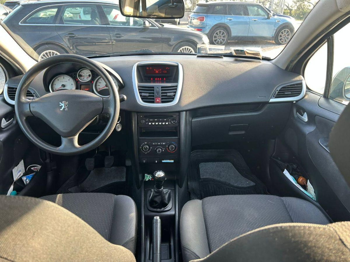 Peugeot 207 HDi 90CV FAP 5p. Energie (7)