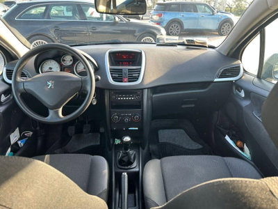 Peugeot 207 HDi 90CV FAP 5p. Energie (7)