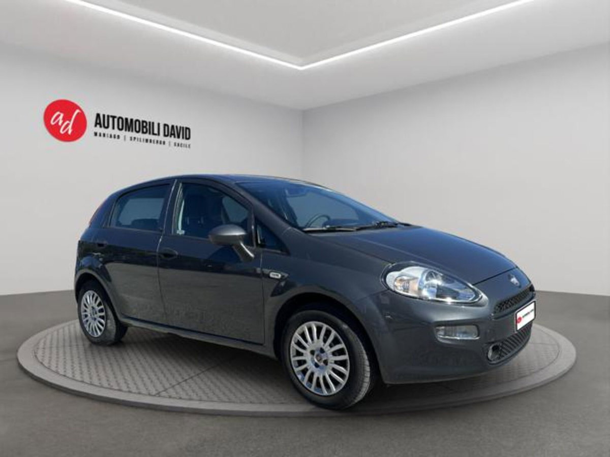 Fiat Punto 1.4 8V 5 porte Easypower Street (2)