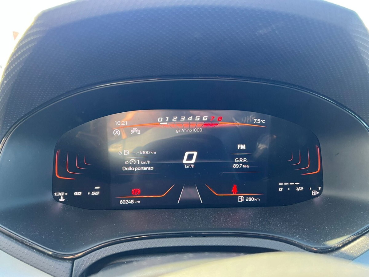SEAT Arona 1.0 EcoTSI Style (9)