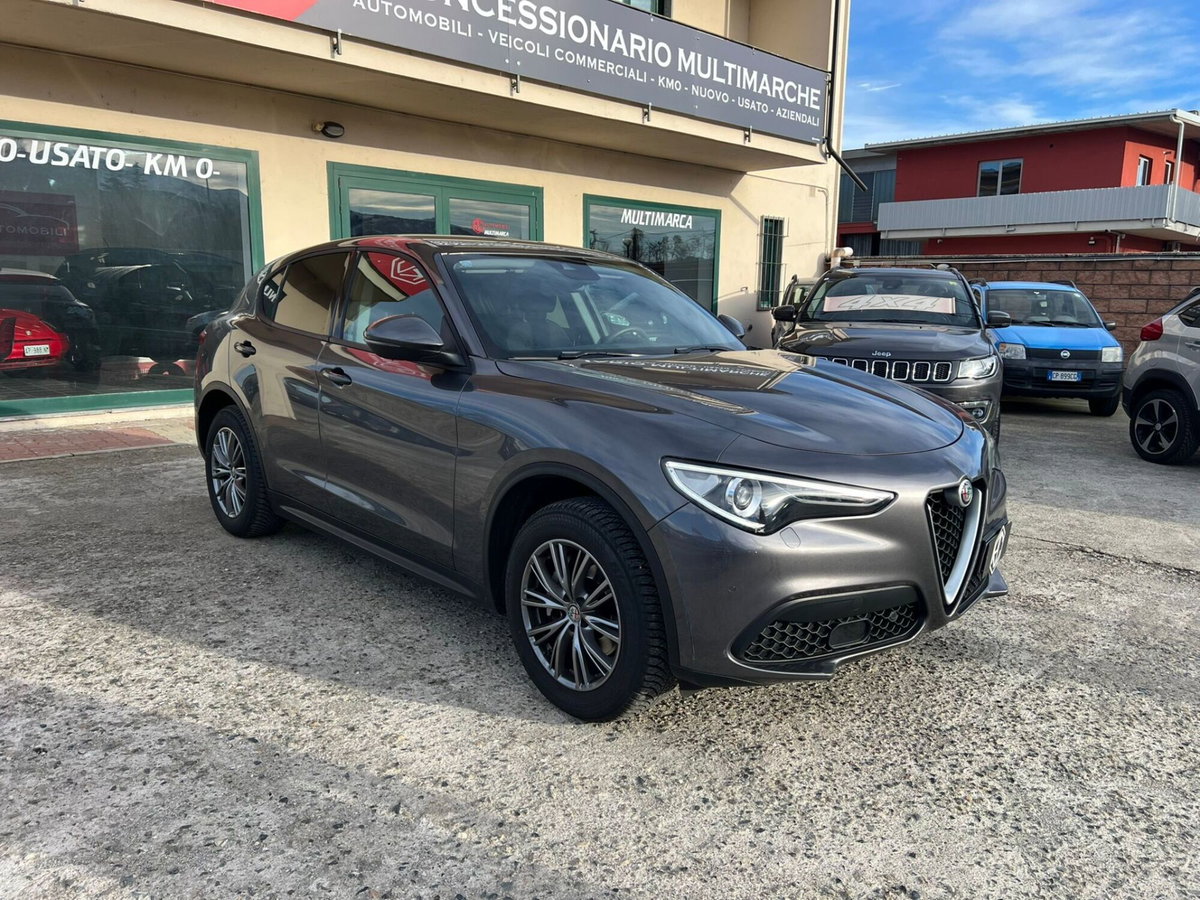 Alfa Romeo Stelvio Stelvio 2.2 Turbodiesel 190 CV AT8 Q4 Business (2)