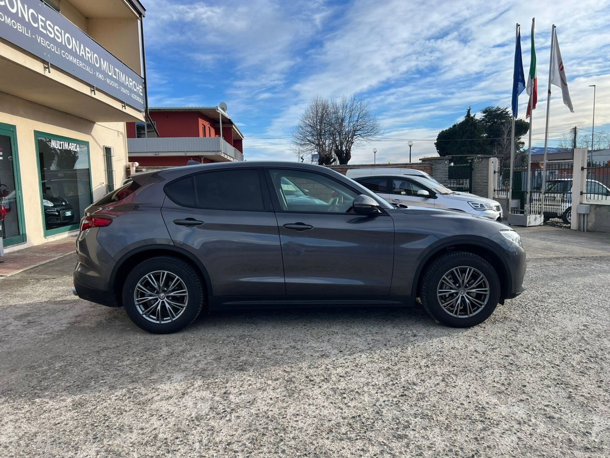 Alfa Romeo Stelvio Stelvio 2.2 Turbodiesel 190 CV AT8 Q4 Business (3)