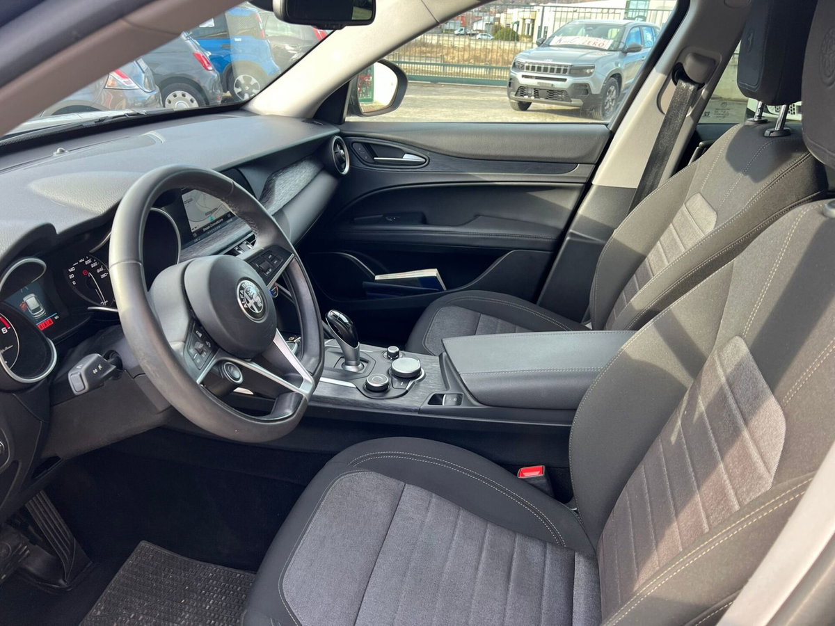 Alfa Romeo Stelvio Stelvio 2.2 Turbodiesel 190 CV AT8 Q4 Business (9)