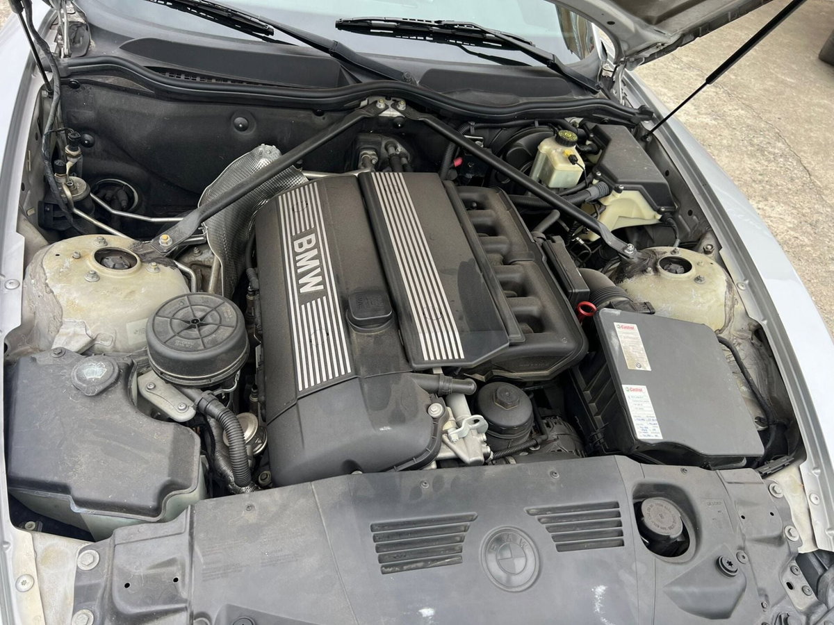 BMW Z4 Cabrio Z4 2.5i cat Roadster (12)