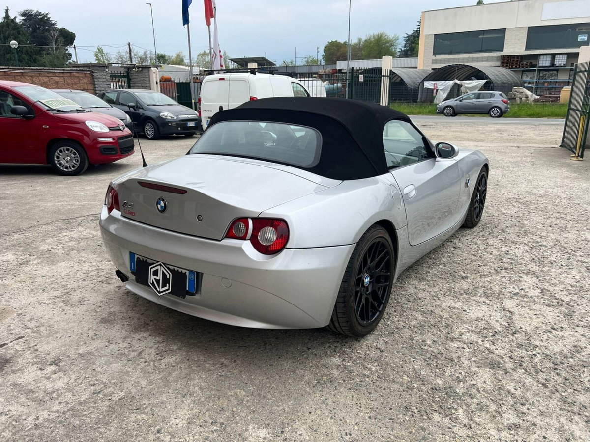 BMW Z4 Cabrio Z4 2.5i cat Roadster (4)
