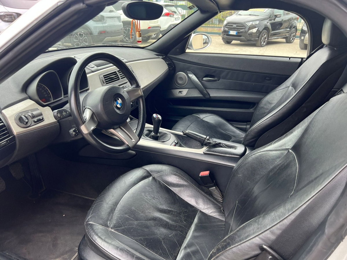 BMW Z4 Cabrio Z4 2.5i cat Roadster (9)