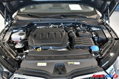 Skoda Octavia Station Wagon 2.0 tdi Style 150cv dsg (17)