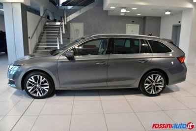 Skoda Octavia Station Wagon 2.0 tdi Style 150cv dsg (2)