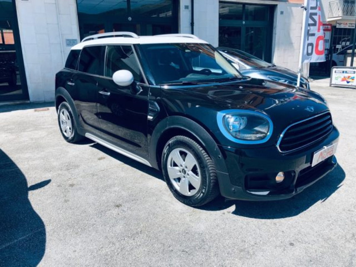 MINI Mini Countryman 2.0 Cooper D Business Countryman (13)