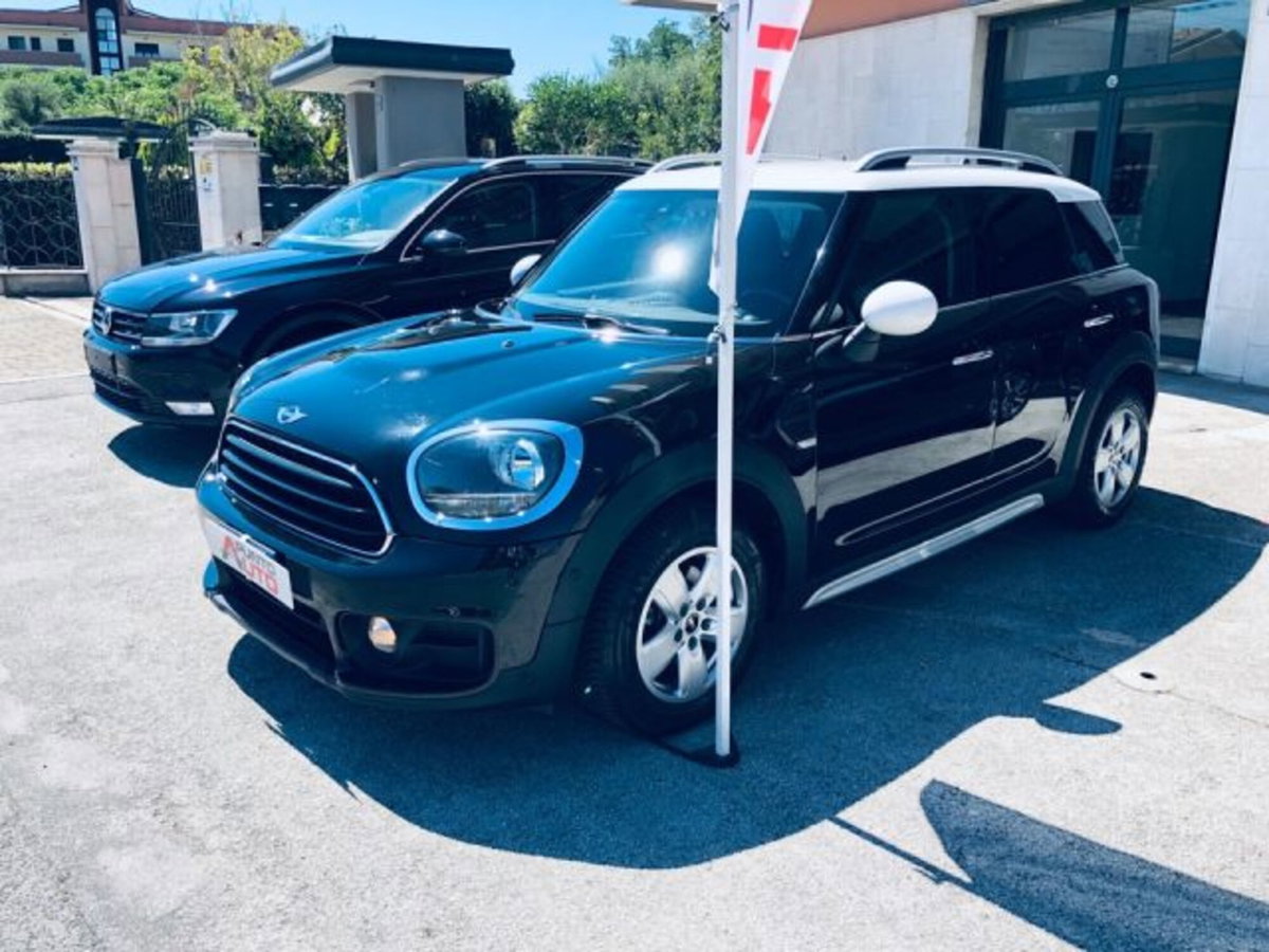 MINI Mini Countryman 2.0 Cooper D Business Countryman (9)