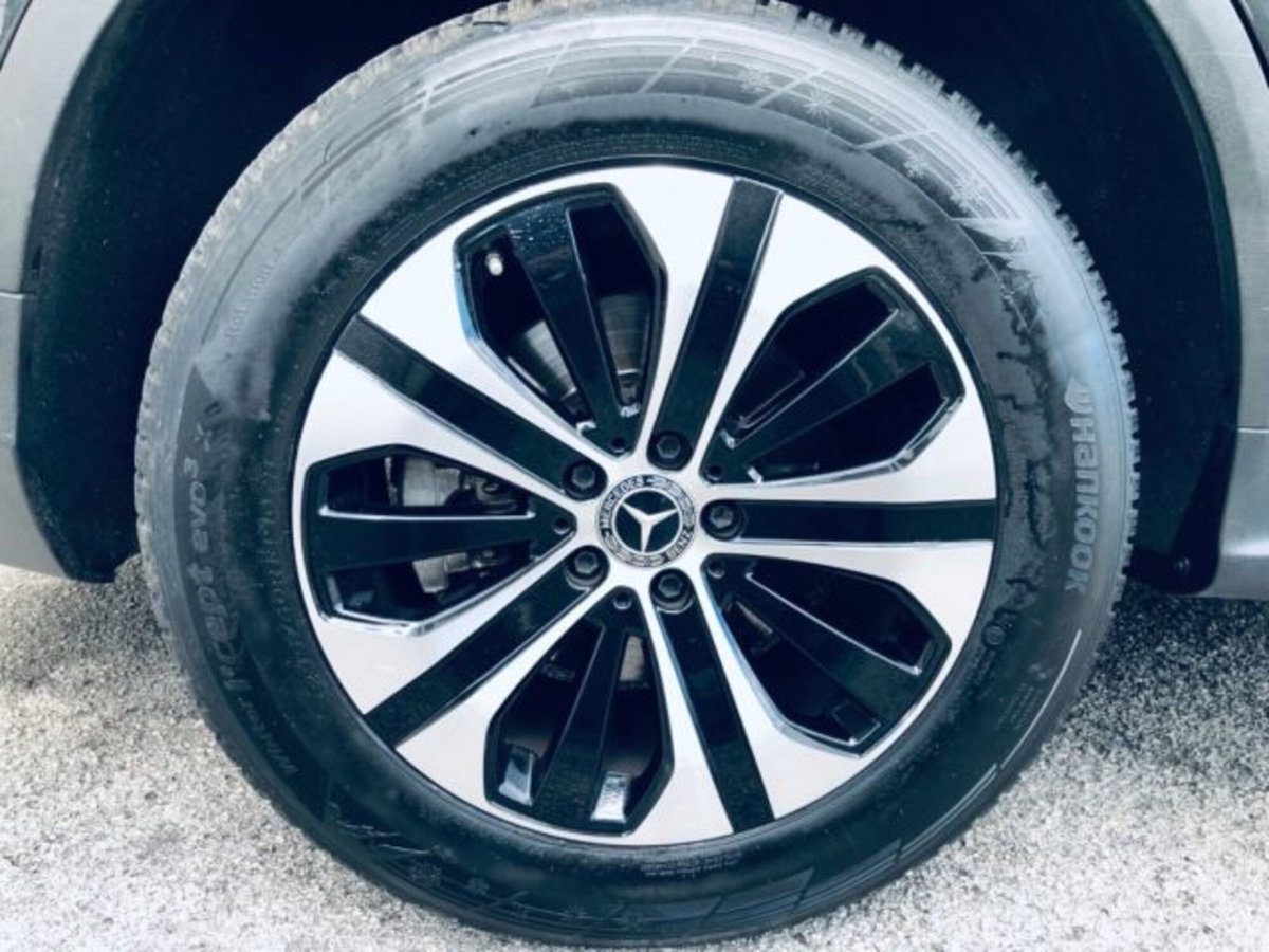 Mercedes-Benz GLC SUV 220 d 4Matic Sport (2)