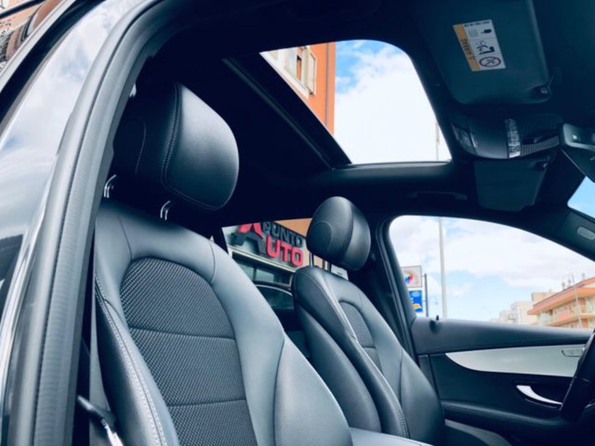 Mercedes-Benz GLC SUV 220 d 4Matic Sport (3)