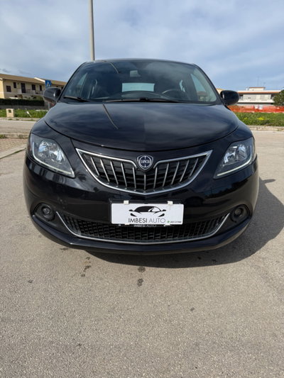 Lancia Ypsilon 1.0 FireFly 5 porte S&S Hybrid Ecochic Silver (3)