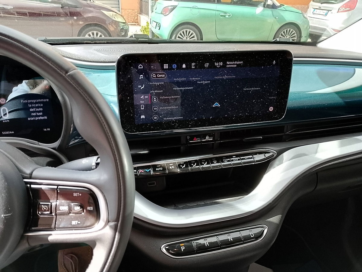 Fiat 500 Cabrio Icon + Cabrio 42 kWh (13)