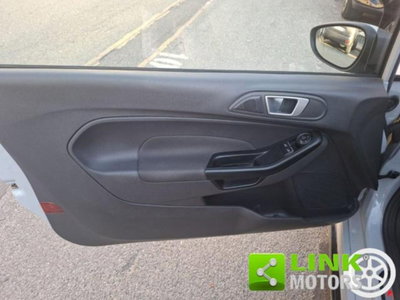 Ford Fiesta 1.6 200CV 3 porte ST 200 (14)