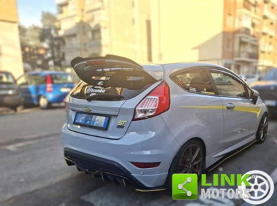 Ford Fiesta 1.6 200CV 3 porte ST 200 (9)